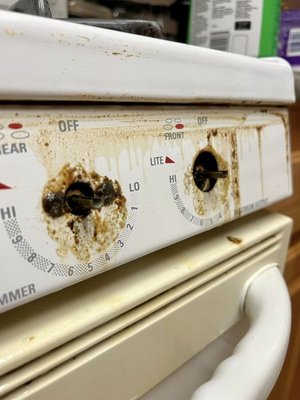Before and After - This client's stove was in a dismal state. Grease and grime had accumulated on the burners, grates, and oven. The stoves surface was sticky to the touch, and there were stains and spills throughout the oven. The burners and grates were covered in burnt on food, and the entire stove had an unappealing appearance. 
However, after the stove looks new again. I used a combination of products to remove all the tough stains and grime. The burners and grates are now shining bright, and the oven is spotless both inside and out. 
The client was thrilled with the results and could, hardly believe it was the same stove. With this project completed, the client can now cook and entertain with a clean and fresh appliance that looks and functions like new.