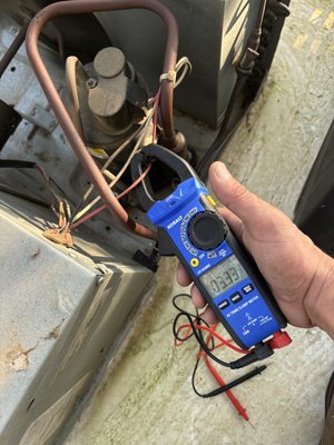 RV Repair and Maintenance - Let our experts keep your RV in tiptop shape.