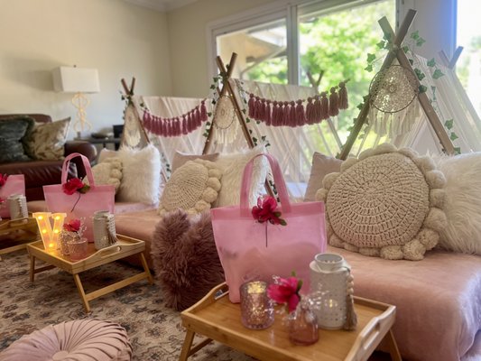 A-Frame Tent Slumber Party (Boho Chic) - Violet and her guests had a blast! A-Frame Tent Slumber Party (Boho Chic) - Violet and her guests had a blast!