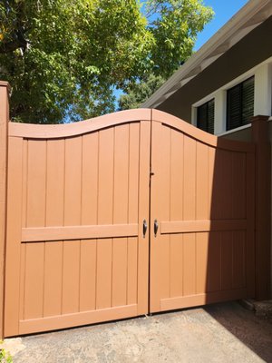 Garage door and gate refinish - Garage door and gate refinish Garage door and gate refinish - Garage door and gate refinish
