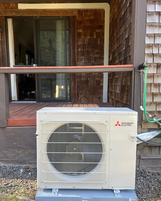 Mitsubishi three head heat pump install - Installed Mitsubishi 3 head mini split in Sebastopol. Our wonderful consumer now has electric heat and cool paired with their solar.