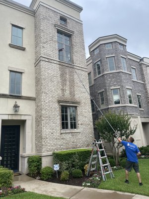 Window Cleaning - We use the most professional tools and best methods in providing the best quality window cleaning service! Window Cleaning - We use the most professional tools and best methods in providing the best quality window cleaning service!