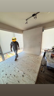 Living room demo - This living room demo was done in an apartment. Everything was done quick, safe and hauled out the same day client now can continue business.