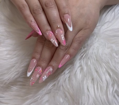 Beautynailsart with Pink nails Design - Amazingnailsart#sapphirenailslv#nailsfun#nailsart#nv