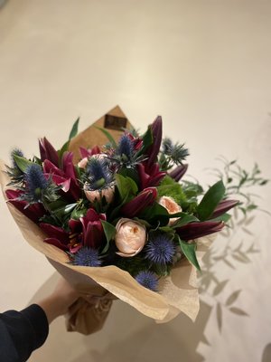 Juliette Floral Design - Beautiful arrangements with seasonal flowers. Juliette Floral Design - Beautiful arrangements with seasonal flowers.
