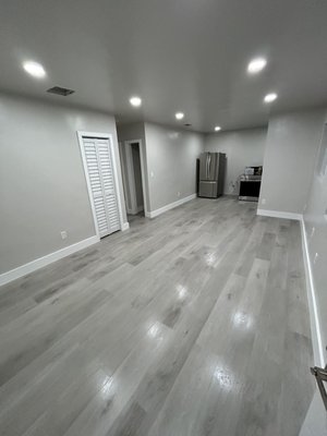 INTERIOR PAINTING IN MIAMI - Transform your Miami space with professional interior painting! Our expert team at Mana Painting Services offers high-quality finishes, customized to fit your style. From vibrant colors to elegant neutrals, we handle it all with precision and care. Enhance your home or business interior today!