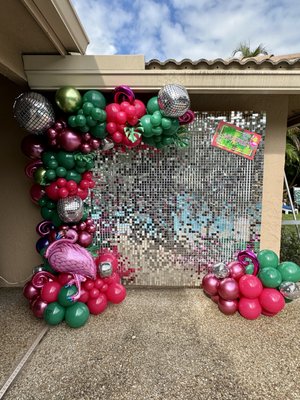 Adult Birthday Celebrations - POParazzi Parties adds elegance and fun to adult birthday celebrations with stunning custom balloon decor tailored to your style and theme. From chic and sophisticated to bold and playful, we make your milestone moments unforgettable!