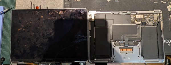 macbook Air screen replacement - customer brought in a 2020 MacBook Air for screen replacement. The pictures are of before and after the screen replacement macbook Air screen replacement - customer brought in a 2020 MacBook Air for screen replacement. The pictures are of before and after the screen replacement