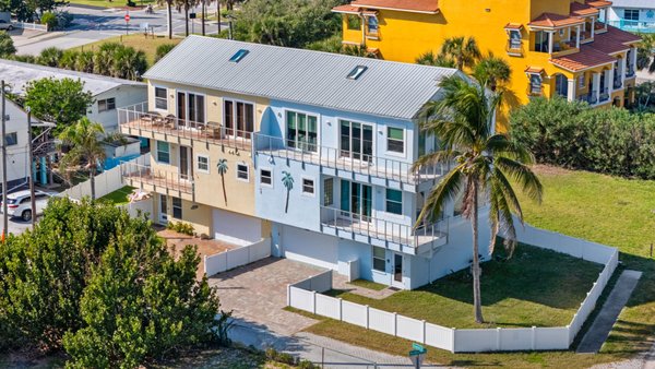Presidential Ct Windows, Doors, & Paint. - We are a full-service General Contractor with the knowledge and experience to understand your goals and reach them in a safe and efficient manner. Call us today! (321) 634-4582.
From bathroom and kitchen remodels, to full exterior makeovers, as well as additions and new construction, we are a leading contractor in creating custom indoor and outdoor living spaces. We provide all services needed to increase your equity, quality of life, and overall usefulness of your residential or commercial property. Presidential Ct Windows, Doors, & Paint. - We are a full-service General Contractor with the knowledge and experience to understand your goals and reach them in a safe and efficient manner. Call us today! (321) 634-4582.
From bathroom and kitchen remodels, to full exterior makeovers, as well as additions and new construction, we are a leading contractor in creating custom indoor and outdoor living spaces. We provide all services needed to increase your equity, quality of life, and overall usefulness of your residential or commercial property.