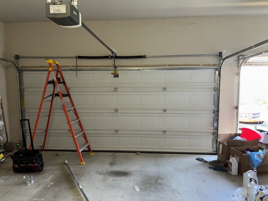 System replacement with a custom cut springs high cycle - We always ready and have the parts ready to go 24x7
2146708125 System replacement with a custom cut springs high cycle - We always ready and have the parts ready to go 24x7
2146708125