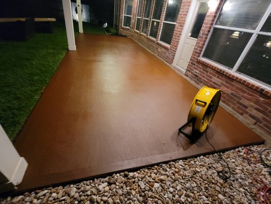 Stain and Cleaning Concrete Floors. - This Cleaning and Restoration of finish color and concrete slab porch: Pressurewashing cleaning, preparations of surfaces, and 2 covers of c