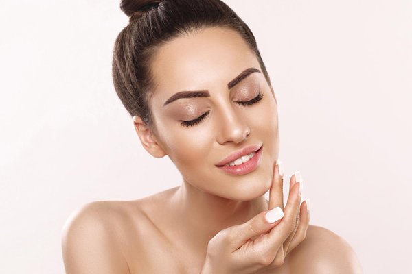 Dermaplaning - Dermaplaning is a non-invasive, gentle treatment that uses a specialized tool to remove dead skin cells and peach fuzz from the surface of the skin. This technique not only exfoliates the skin but also helps to stimulate new cell growth and improve the appearance of fine lines and wrinkles. Our skilled professionals use a hand-held instrument called a dermatome, which looks like an electric razor and has an oscillating blade that moves back and forth to evenly “skim” off the surface layers of skin. Dermaplaning can be used to treat deep acne scars and other facial defects, leaving your skin smoother, brighter, and more youthful-looking. Dermaplaning - Dermaplaning is a non-invasive, gentle treatment that uses a specialized tool to remove dead skin cells and peach fuzz from the surface of the skin. This technique not only exfoliates the skin but also helps to stimulate new cell growth and improve the appearance of fine lines and wrinkles. Our skilled professionals use a hand-held instrument called a dermatome, which looks like an electric razor and has an oscillating blade that moves back and forth to evenly “skim” off the surface layers of skin. Dermaplaning can be used to treat deep acne scars and other facial defects, leaving your skin smoother, brighter, and more youthful-looking.