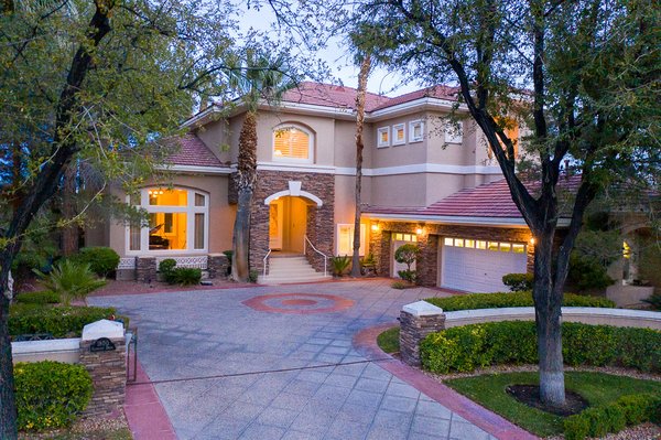 Summerlin living - Check out this home on johngriffithrealty.com