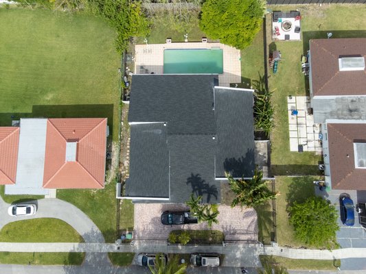 GAF Charcoal Grey - GAF Timberline HDZ - Charcoal Grey color GAF Charcoal Grey - GAF Timberline HDZ - Charcoal Grey color