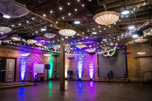 South Side Event Center - VENUE FEATURES
CREATE DIVERSE EXPERIENCES WITHIN THE SAME AREA
CONSISTS OF LONE STAR ROOM, BRAZOS ROOM AND PASADENA COMMON AREA
12,275 SQUARE FEET
Perfectly designed for breakouts or events wanting to utilize multiple areas. The South Side Event Center makes two of Gilley's spaces (Lone Star Room and Brazos Room) flow together easily with it's large hallways, multiple entry points and generously sized Pasadena common area. South Side Event Center - VENUE FEATURES
CREATE DIVERSE EXPERIENCES WITHIN THE SAME AREA
CONSISTS OF LONE STAR ROOM, BRAZOS ROOM AND PASADENA COMMON AREA
12,275 SQUARE FEET
Perfectly designed for breakouts or events wanting to utilize multiple areas. The South Side Event Center makes two of Gilley's spaces (Lone Star Room and Brazos Room) flow together easily with it's large hallways, multiple entry points and generously sized Pasadena common area.