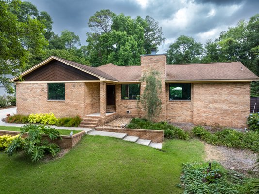 Full Home Impact Window Replacement - Tallahassee - Swipe through our latest transformation—a stunning Mid-Century Modern home in Tallahassee, FL, upgraded with sleek bronze-on-bronze, impact-rated windows. Energy-efficient, Low-E coated, and ready to weather any Florida storm in style Full Home Impact Window Replacement - Tallahassee - Swipe through our latest transformation—a stunning Mid-Century Modern home in Tallahassee, FL, upgraded with sleek bronze-on-bronze, impact-rated windows. Energy-efficient, Low-E coated, and ready to weather any Florida storm in style