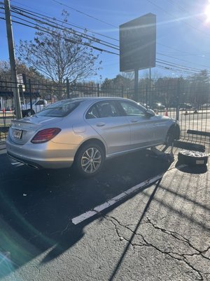 24/7 Atlanta Roadside Assistance - Call 404-749-0918 call for mobile tire service 24/7 in Atlanta and surrounding city’s .