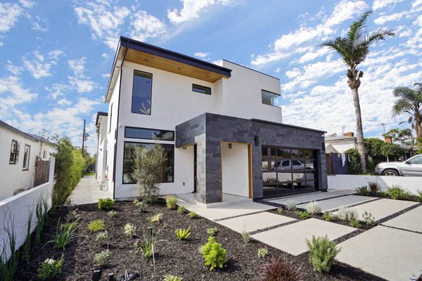 Home Remodel 2021 - This house was given a ground up treatment, replacing and remodeling all aspects of the home. A new, clean, modern look was given to this home to make it one of the best looking in the neighborhood. Home Remodel 2021 - This house was given a ground up treatment, replacing and remodeling all aspects of the home. A new, clean, modern look was given to this home to make it one of the best looking in the neighborhood.