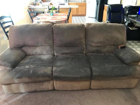 Deep Cleaning Extremely Dirt Couch - This couch was given to the customer for free. They decided to see if we could restore it so their college daughter could use it in her apartment. Deep Cleaning Extremely Dirt Couch - This couch was given to the customer for free. They decided to see if we could restore it so their college daughter could use it in her apartment.