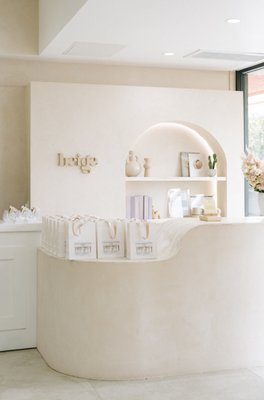 Beige Interior - What to expect when arriving at Beige Nail studio Beige Interior - What to expect when arriving at Beige Nail studio