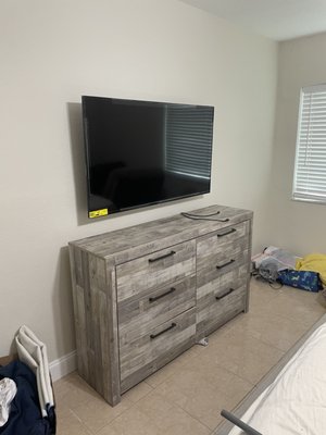 Mount TV and hide all wires - We mounted TV and hide all wires in the wall. Mount TV and hide all wires - We mounted TV and hide all wires in the wall.