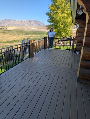 Hart Residence - Rebuilt existing, old deck with new supports, framing and timbertech decking. Hart Residence - Rebuilt existing, old deck with new supports, framing and timbertech decking.