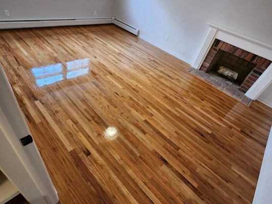Another job done - Costumer just bought the house and wanted to do a refreshing coat of polyurethane for a better protection 👌 Another job done - Costumer just bought the house and wanted to do a refreshing coat of polyurethane for a better protection 👌