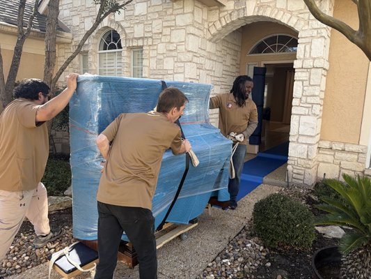 Superior Insurance - We are down to earth and are confident in our ability to protect your items during the move. This is why we offer the best insurance coverage in the industry at no extra charge. Ask another mover what you'd be compensated on a 50 lb TV if it was broken. Most likely, they'll say $30 (.60 per pound - industry standard). With us, you'd get full replacement value. Make sure you compare all factors when choosing your movers! Superior Insurance - We are down to earth and are confident in our ability to protect your items during the move. This is why we offer the best insurance coverage in the industry at no extra charge. Ask another mover what you'd be compensated on a 50 lb TV if it was broken. Most likely, they'll say $30 (.60 per pound - industry standard). With us, you'd get full replacement value. Make sure you compare all factors when choosing your movers!