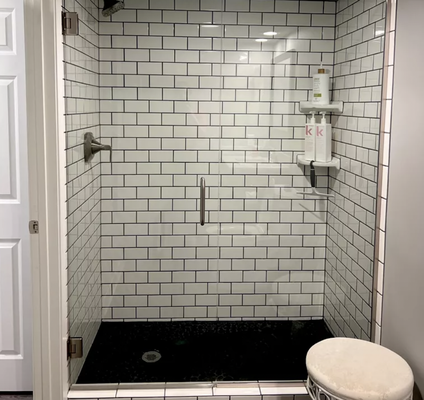 Caitlin D. Home Cleaning - "Lais is absolutely wonderful! I’m selling my condo and needed help cleaning on super short notice. I was new to thumbtack so a little nervous. She completely exceeded all of my expectations. My place looks gorgeous and she is very kind, family orientated and respectful. I’ll be hiring her again soon and recommend her to others who are looking."