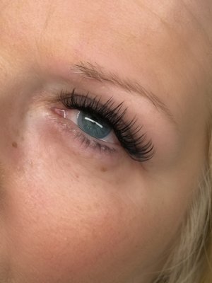 Lash Styles - Here are some photos of the Lashes styles we offer. But I want to remember that each face and each eye are unique, the reason we customize according to your natural beauty.
We offer everything from classic to glamorous looking, all made with lots of love! We are specialists in mature women, who know what they like, but who often have very delicate eyelashes, which are difficult to work with and request a lot knowledge. Lash Styles - Here are some photos of the Lashes styles we offer. But I want to remember that each face and each eye are unique, the reason we customize according to your natural beauty.
We offer everything from classic to glamorous looking, all made with lots of love! We are specialists in mature women, who know what they like, but who often have very delicate eyelashes, which are difficult to work with and request a lot knowledge.