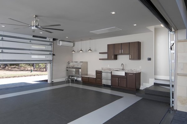 Mini Split for Garages - Discover the epitome of comfort and efficiency with Mini Split Express, proudly serving San Diego County for all your residential and commercial Ductless HVAC needs. We specialize in installation, cleaning, and servicing to ensure your indoor climate is always just right. Mini Split for Garages - Discover the epitome of comfort and efficiency with Mini Split Express, proudly serving San Diego County for all your residential and commercial Ductless HVAC needs. We specialize in installation, cleaning, and servicing to ensure your indoor climate is always just right.
