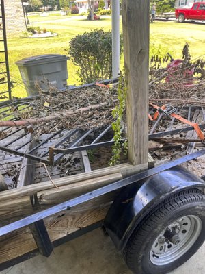 Junk Removal and Brush Cut - This job was in Hueytown where we had to cut down tall and thick brush as well as removing lots of junk like an old stair case railing and old wood as well as a bunch of brush Junk Removal and Brush Cut - This job was in Hueytown where we had to cut down tall and thick brush as well as removing lots of junk like an old stair case railing and old wood as well as a bunch of brush