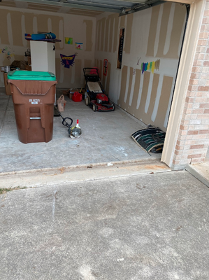 Garage Clean Up - Is your garage full of items you never use anymore? Do you have no idea how to probably remove these? We have you covered. Here are two projects we have recently worked on for impressive results. Garage Clean Up - Is your garage full of items you never use anymore? Do you have no idea how to probably remove these? We have you covered. Here are two projects we have recently worked on for impressive results.