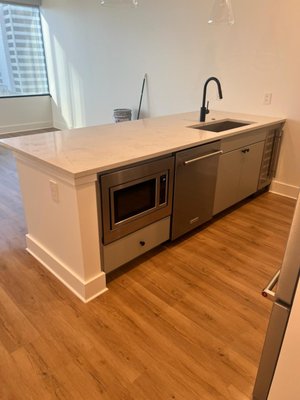 ✨ Luxury Apartment Deep Cleaning – Dallas, TX - This stunning high-end apartment in one of Dallas’ most exclusive neighborhoods received our premium deep cleaning service, leaving it spotless and refreshed. We meticulously cleaned every corner, from polished hardwood floors to pristine kitchen surfaces, sparkling bathrooms, and dust-free living spaces.
Using hypoallergenic, eco-friendly products, we ensured a safe and fresh environment while eliminating dust, stains, and bacteria. The result? A luxury home that looks and feels brand new!
Looking for a reliable, high-quality cleaning service for your apartment or home? Texas Express Cleaners is here to help! Contact us today.
📞 (817) 937-0910 | 🌎 www.texasexpresscleaners.com ✨ Luxury Apartment Deep Cleaning – Dallas, TX - This stunning high-end apartment in one of Dallas’ most exclusive neighborhoods received our premium deep cleaning service, leaving it spotless and refreshed. We meticulously cleaned every corner, from polished hardwood floors to pristine kitchen surfaces, sparkling bathrooms, and dust-free living spaces.
Using hypoallergenic, eco-friendly products, we ensured a safe and fresh environment while eliminating dust, stains, and bacteria. The result? A luxury home that looks and feels brand new!
Looking for a reliable, high-quality cleaning service for your apartment or home? Texas Express Cleaners is here to help! Contact us today.
📞 (817) 937-0910 | 🌎 www.texasexpresscleaners.com