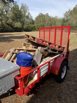 Commercial Wood/Pallet Removal - Another successful junk removal job by Junk Mate! We cleared out old pallets, scrap wood, and debris quickly and efficiently. Whether it’s yard waste, construction debris, or bulk junk, we handle it all with fast, reliable service. Serving Marion, Lake, and Sumter counties—keeping your space clean and clutter-free!