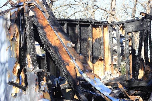 Fire Damage Restoration Services - It’s no walk in the park when it comes to fire damage. Actually, it really, really sucks. We’re here to make it suck a little less. We happen to be very good at what we do, and we won’t quit until you’re fully satisfied. If you’re unfamiliar with our company, allow us to enlighten you.

Our intricate approach to the fire damage restoration process is nothing short of pure genius. Our carefully crafted plan is adjustable to suit each specific project, but our main focus is always the same: You. 

Fire Damage Restoration Services:
- Kitchen fires
- Accidental fires
- Whole-house fires
- Lightning strike fires
- Mechanical fires
- Smoke damage
- And nearly any kind of fire!