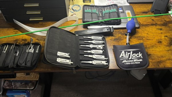 Organizing my tools - Lock47 Locksmith – Your 24/7 Mobile Locksmith in Stroudsburg, PA and surrounding areas.
We specialize in fast, reliable service for homes, businesses, and vehicles. Whether you’re locked out, need a new car key or fob programmed, or want to rekey your home or office, we come to you with the tools and expertise to get the job done right. Organizing my tools - Lock47 Locksmith – Your 24/7 Mobile Locksmith in Stroudsburg, PA and surrounding areas.
We specialize in fast, reliable service for homes, businesses, and vehicles. Whether you’re locked out, need a new car key or fob programmed, or want to rekey your home or office, we come to you with the tools and expertise to get the job done right.