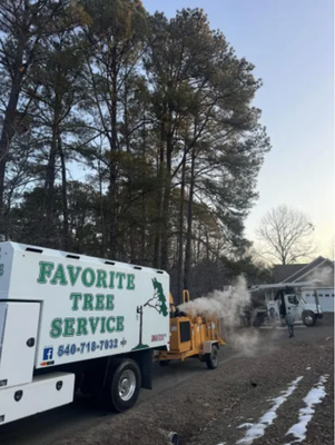 Residential And Commercial Tree Service - No matter how big the job, we've got it covered! No job too big or too small! Call us today for a free quote! Residential And Commercial Tree Service - No matter how big the job, we've got it covered! No job too big or too small! Call us today for a free quote!