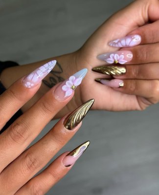 Nails - Your nails are the ultimate accessory! 💅 Whether you love a classic nude, bold designs, or sparkling gems, the perfect manicure is a total confidence booster. ✨💖 Nails - Your nails are the ultimate accessory! 💅 Whether you love a classic nude, bold designs, or sparkling gems, the perfect manicure is a total confidence booster. ✨💖