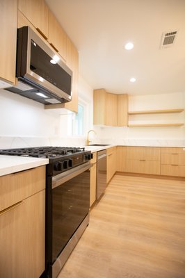 installation of kitchen cabinets - At Brilliant Work Construction, we take pride in delivering high-quality solutions for all construction needs. Our experienced team ensures exceptional craftsmanship, innovative design, and reliable services tailored to our clients' visions.