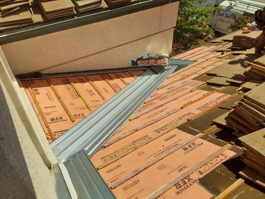 Custom work - We specialize in tile roofs. Custom work is often needed on Tile roofs and that is our specialty. In many cases the original construction and or attempted repairs by other contractors made before are not adequate to keep the roof from leaking so we come in and fix them properly. Custom work - We specialize in tile roofs. Custom work is often needed on Tile roofs and that is our specialty. In many cases the original construction and or attempted repairs by other contractors made before are not adequate to keep the roof from leaking so we come in and fix them properly.