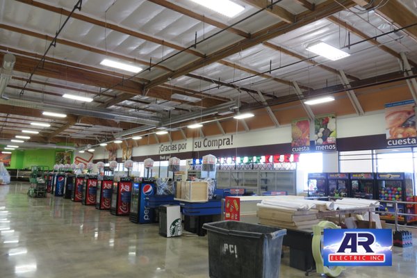 Extra-Bright Energy Efficient Lighting for SUPER market - AR Electric Inc.
Extra-bright Energy Efficient Lighting for this 40,000 square foot SUPER market Extra-Bright Energy Efficient Lighting for SUPER market - AR Electric Inc.
Extra-bright Energy Efficient Lighting for this 40,000 square foot SUPER market