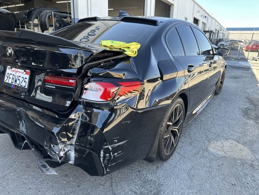 2021 BMW Before & After - Before & After photos of 2021 BMW 5 Series
Call 818 590 2263 for a free estimate