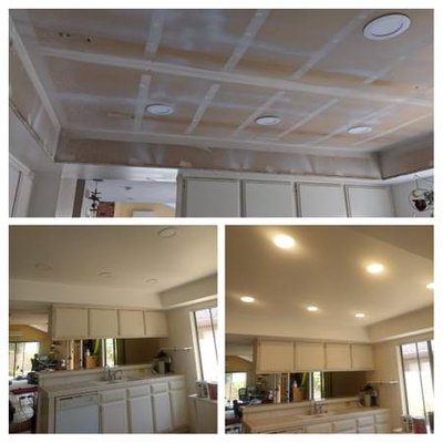 living room ceiling - This living room ceiling was almost all gone and covered in mold from a bad leak, ripped everything out and installed and finished new drywall made it look like nothing ever happened.