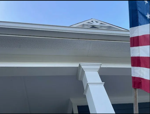 Seamless Gutter - What are the benefits of seamless rain gutters?
Lower chance of leaks, maintenance, and clogging – This is the main reasons why seamless rain gutters have become so popular lately. Investing in them, means you’re saving money on restoring your siding.

Better aesthetics – They are undoubtedly a better-looking version of the traditional rain gutters. If you’re someone who really puts value into the curb appeal of your home, as you should be, seamless rain gutters are something to consider.

Made from more durable materials – Seamless rain gutters are usually made of steel, copper and aluminum pieces that only connect to the corners of your house. This means they are way more likely to endure a longer period of time. Which saves you on maintenance too.

If you choose our services, you can expect our team to arrive prompt and enthusiastic to your location with all the equipment necessary for the gutter installation. We’ll make sure that everything is done correctly the first time around so you’ll be guaranteed a lasting peace of mind.