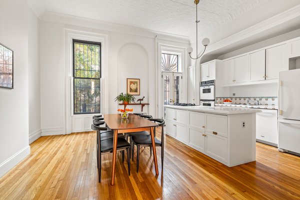 Park Slope Italianate Brownstone - In Contract! - I worked with my clients to downsize their lives after living in their brownstone for 43 years. I gave them the resources for downsizing and getting the home market ready, and once they were ready to go, I staged it. We got 7 offers, and it went well over the asking price. Park Slope Italianate Brownstone - In Contract! - I worked with my clients to downsize their lives after living in their brownstone for 43 years. I gave them the resources for downsizing and getting the home market ready, and once they were ready to go, I staged it. We got 7 offers, and it went well over the asking price.