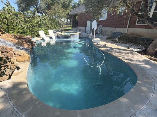 Yellow algae treatment - Customer reached out with concerns about their current provider and “dull” looking water. We diagnosed chemistry issues, and the pool was clear within 8 hours. Yellow algae treatment - Customer reached out with concerns about their current provider and “dull” looking water. We diagnosed chemistry issues, and the pool was clear within 8 hours.