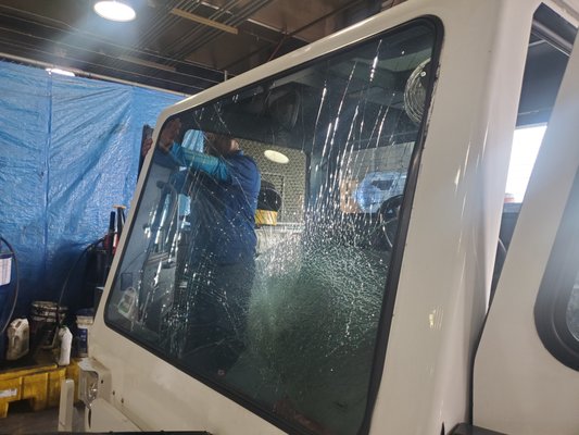 Custom Glass Replacements - Whether its a long haul semi truck that no longer has its glass in production, a mobile home/RV window, a specialty vehicle like Phoenix Sky Harbor's very own airport tugs, even huge heavy duty construction rigs! You can trust that Pineda's Auto Glass precisely measures, cuts, & installs glass for whatever vehicle you need, all while providing you with exceptional customer service. That is the Pineda's Promise. We are THE auto glass experts in Arizona & this showcase is a testament to that, as not only do we service regular production vehicles, but we also service business' owners rare & specialty vehicles. We understand that your vehicles are your lifeline, so come find out why business owners believe in the Pineda Promise, and trust in our family brand with their fleet vehicles. Book us now & find out what the Pineda Promise means to you. Custom Glass Replacements - Whether its a long haul semi truck that no longer has its glass in production, a mobile home/RV window, a specialty vehicle like Phoenix Sky Harbor's very own airport tugs, even huge heavy duty construction rigs! You can trust that Pineda's Auto Glass precisely measures, cuts, & installs glass for whatever vehicle you need, all while providing you with exceptional customer service. That is the Pineda's Promise. We are THE auto glass experts in Arizona & this showcase is a testament to that, as not only do we service regular production vehicles, but we also service business' owners rare & specialty vehicles. We understand that your vehicles are your lifeline, so come find out why business owners believe in the Pineda Promise, and trust in our family brand with their fleet vehicles. Book us now & find out what the Pineda Promise means to you.
