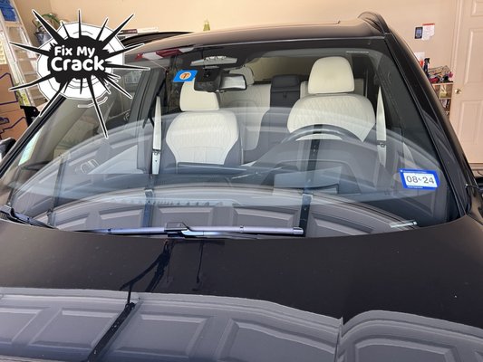 Windshield Rock Chip Repair - Fix My Crack provides professional mobile rock chip repair throughout the Dallas-Fort Worth area. We come to you for convenient windshield chip repair. Get your rock chip repaired for only $69 before it spreads into a larger crack. Fast, affordable mobile auto glass service.