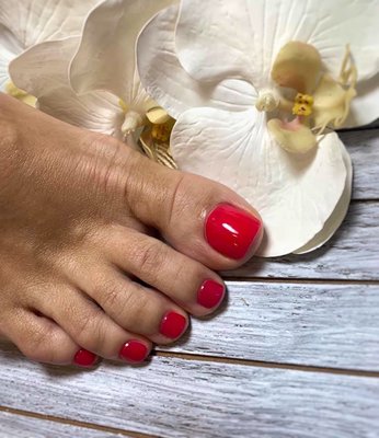 Pedicure Services - We have 4 options for pedicure services! Come to enjoy your time with:
•Regular Pedicure + Polish $40
•Regular Pedicure + Gel $50
•Spa Pedicure + Polish $55
•Spa Pedicure + Gel $65